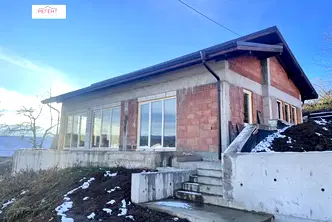 Къща в Габрово, Център