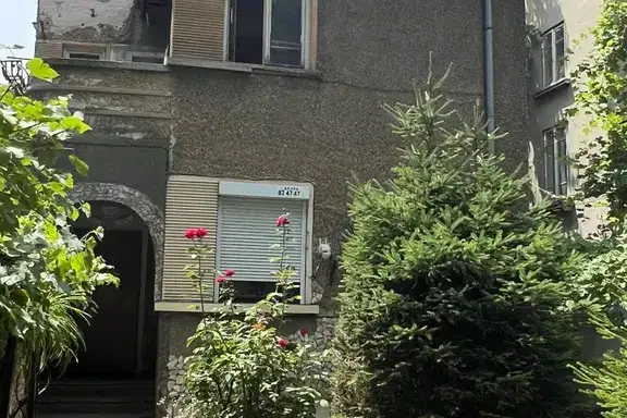 House in Ruse, Centyr