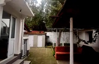 Къща в Добрич, Център