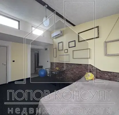 Photo 5 — House in Plovdiv, Centyr