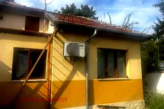 Къща в Русе, Център