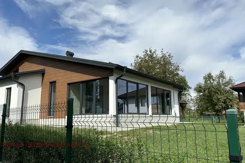 House in Gabrovo, Centyr