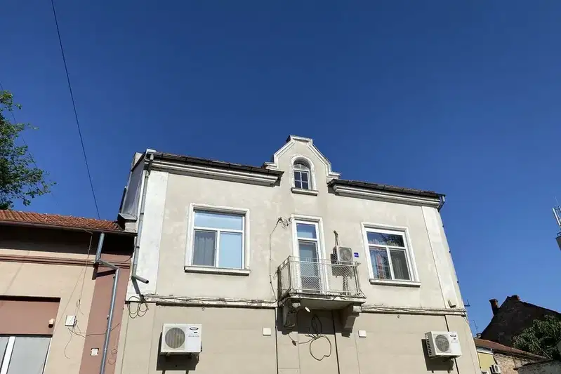 Къща в Русе, Център