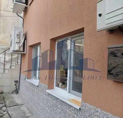 Photo 3 — House in Shumen, Centyr