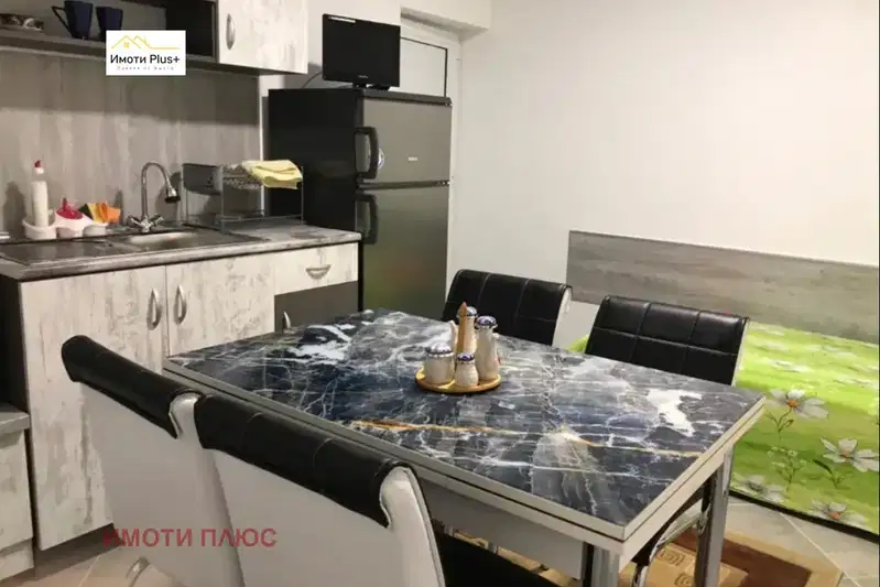 Къща в Шумен, Център