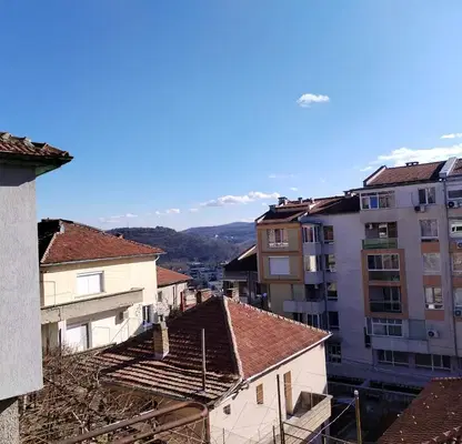 Photo 3 — House in Veliko Tyrnovo, Centyr