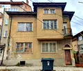 Снимка 2 — Къща в Ловеч, Център
