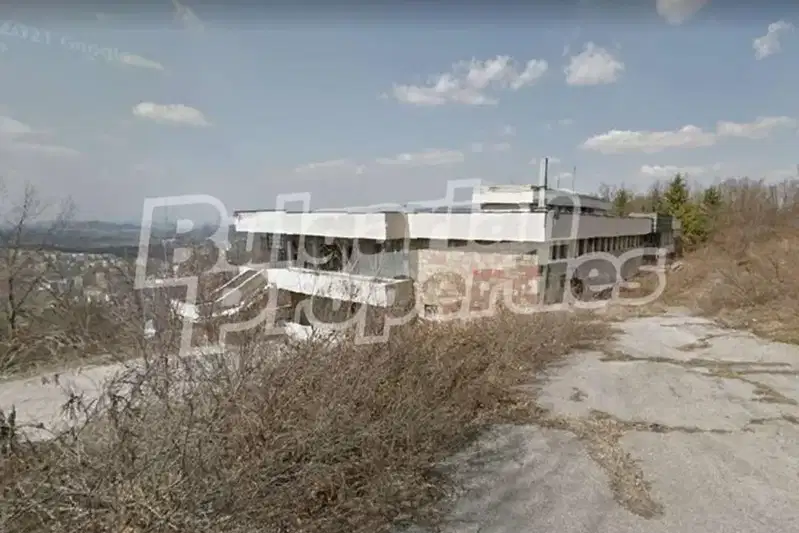 Къща в Габрово, Център