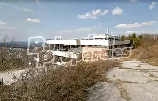 Къща в Габрово, Център