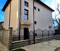 Снимка 2 — Къща във Враца, Център