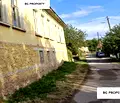 Снимка 2 — Къща в Перник, Център