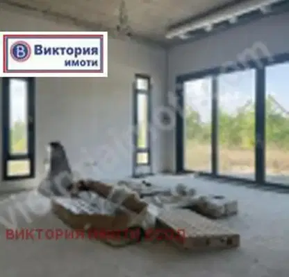 Снимка 4 — Къща във Велико Търново, Център