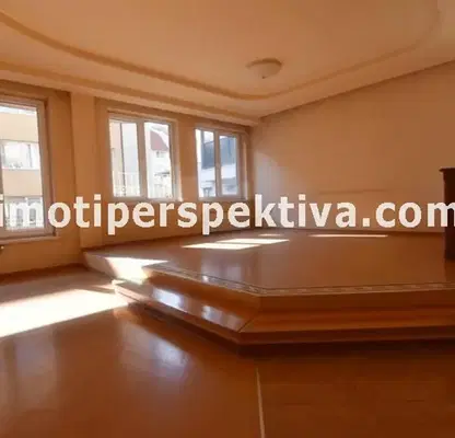 Photo 5 — House in Plovdiv, Centyr
