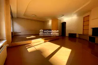 Къща в Пловдив, Център