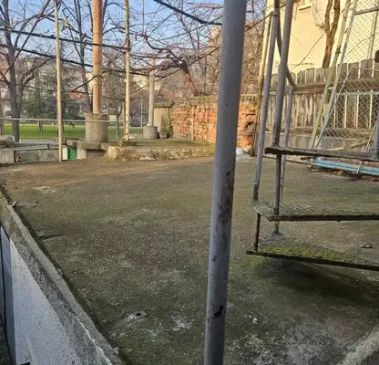 Photo 3 — House in Ruse, Centyr
