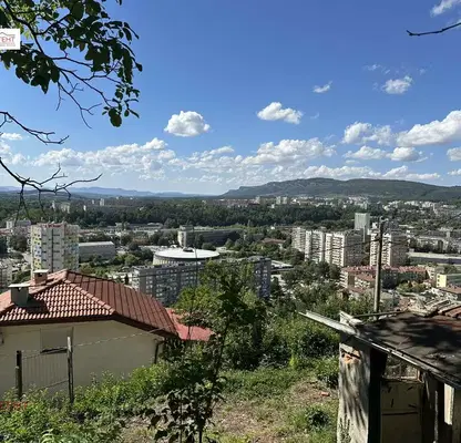 Снимка 2 — Къща в Габрово, Център