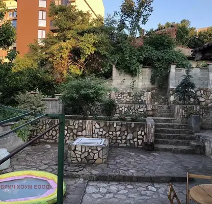 Снимка 3 — Къща в Добрич, Център
