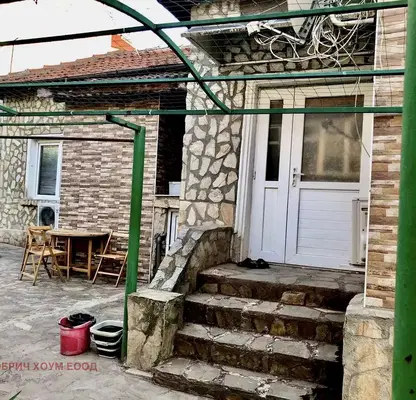 Снимка 5 — Къща в Добрич, Център