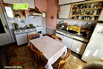 Къща в Русе, Център