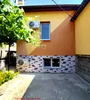 Къща в Перник, Център