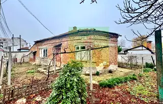 Къща в Добрич, Център