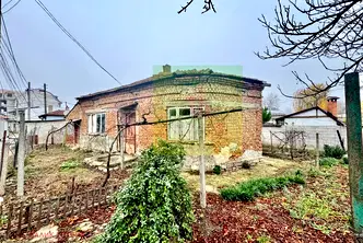 Къща в Добрич, Център