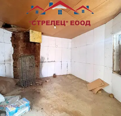 Photo 3 — House with 2 entrances in the centre of Dobrich with 290 sq m yard
