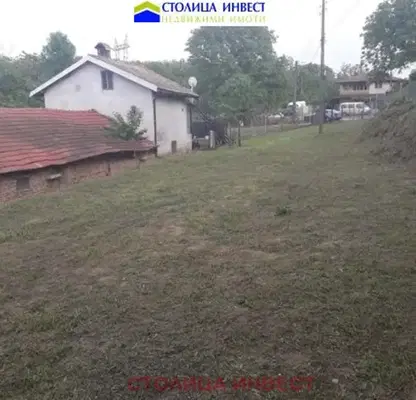 Photo 2 — House in Ruse, Charodeika - Yug