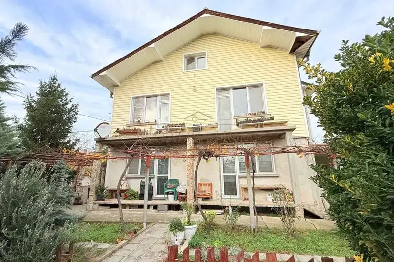 House in Burgas, Черно море