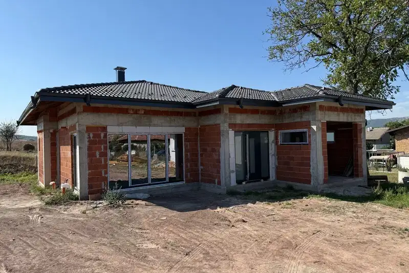 House in Pernik, Cyrkva