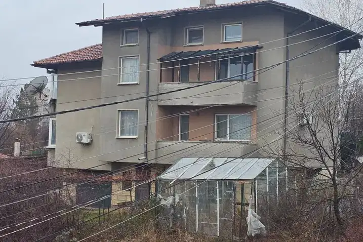 Къща в Перник, Димова махала