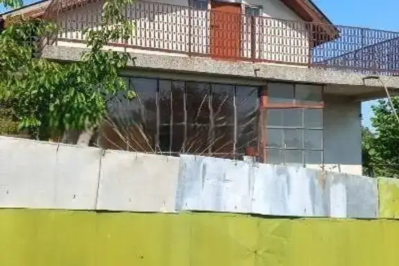 House in Ruse, Dolapite