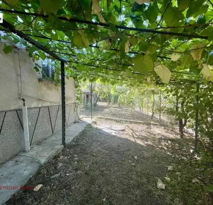 Photo 2 — House in Ruse, Dolapite