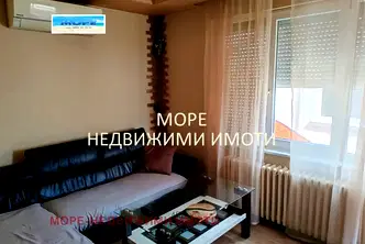 Къща в Бургас, Долно Езерово