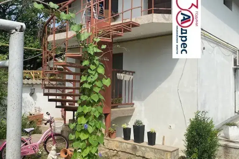House in Dobrich, Dunavite