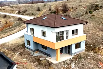 Къща в Благоев, Еленово 2