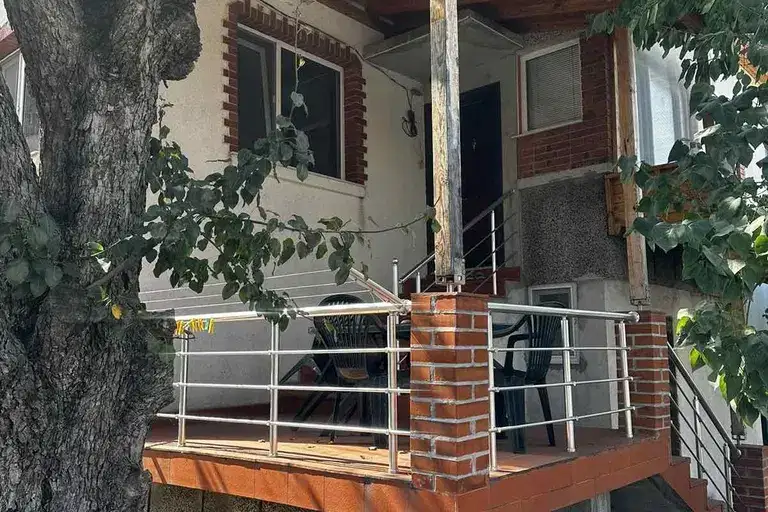 Two-storey house with garage in Gledka district, Kardzhali