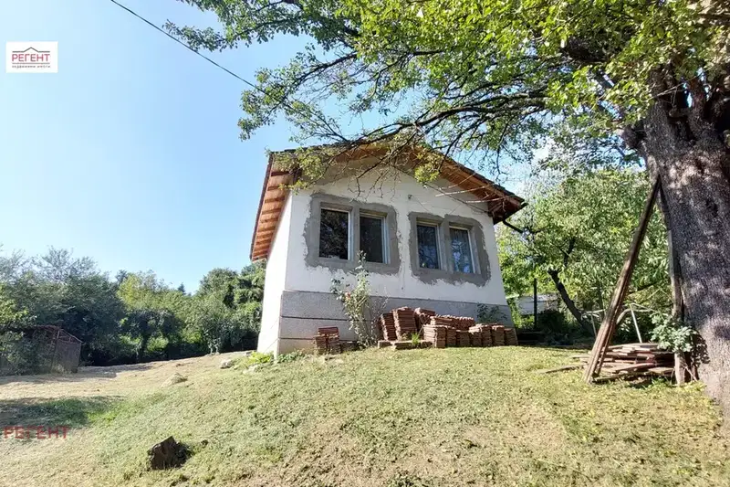House in Gabrovo, Hadjiconev Most