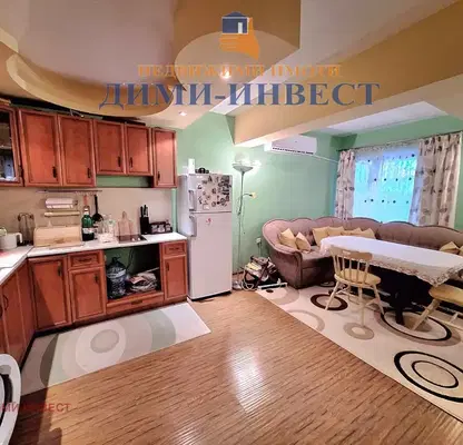 Photo 3 — House in Dobrich, Hristo Botev
