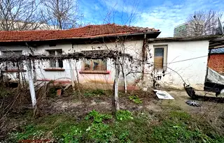 Къща в Плевен, Идеален център