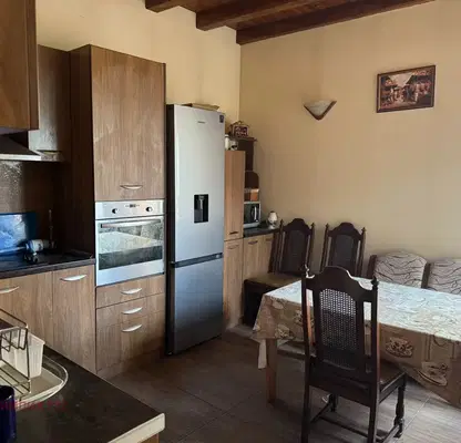 Photo 3 — House in Pleven, Idealen Centyr