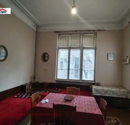 Photo 3 — House in Pleven, Idealen Centyr