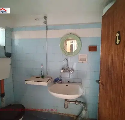 Photo 5 — House in Pleven, Idealen Centyr