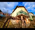 Снимка 2 — Къща в Перник, Изток