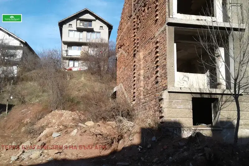 House in Pernik, Kamenina