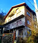 Къща във Враца, Кемера - Художник