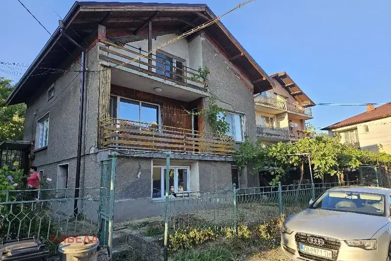 House in Pernik, Klepalo