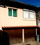 Къща в Перник, Клепало