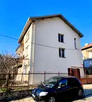 Къща в Перник, Клепало
