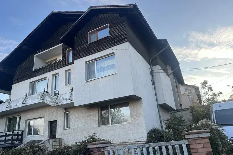 House in Pernik, Klepalo